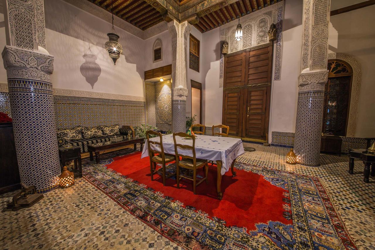 Riad Gzira Fez Buitenkant foto
