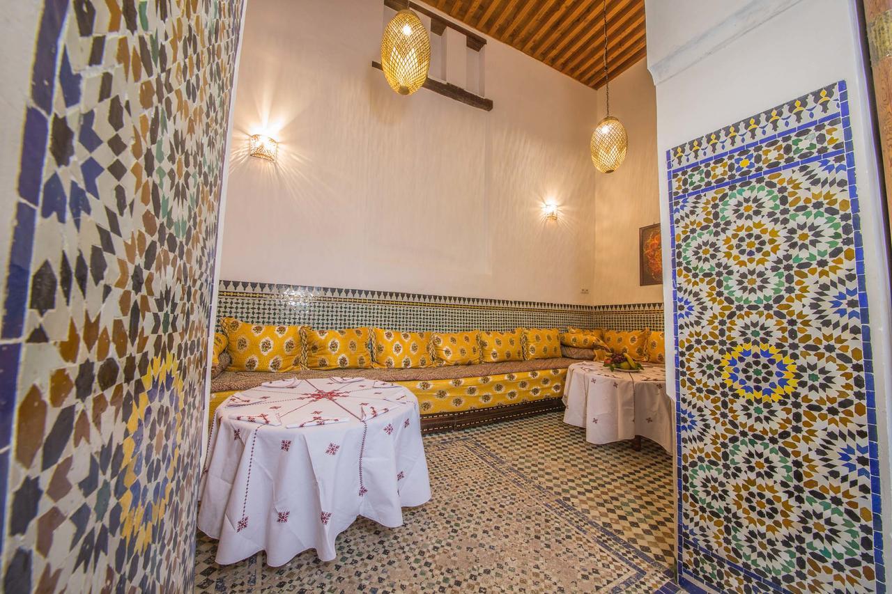 Riad Gzira Fez Buitenkant foto