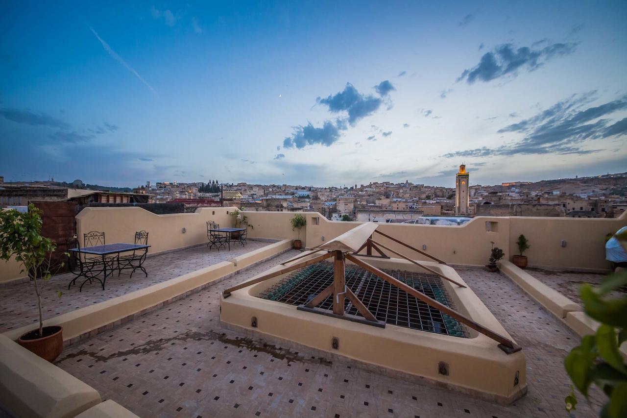 Riad Gzira Fez Buitenkant foto