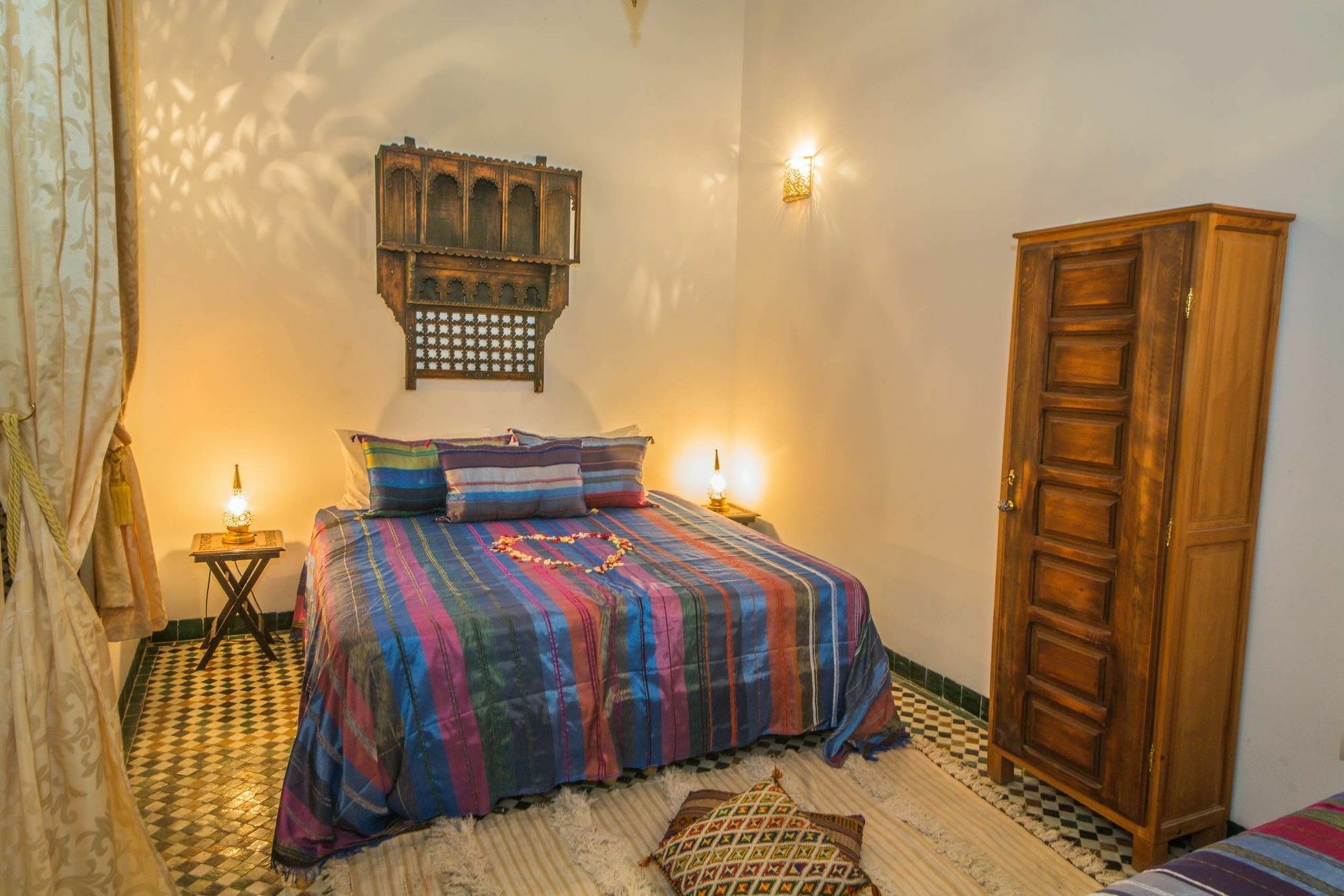 Riad Gzira Fez Buitenkant foto